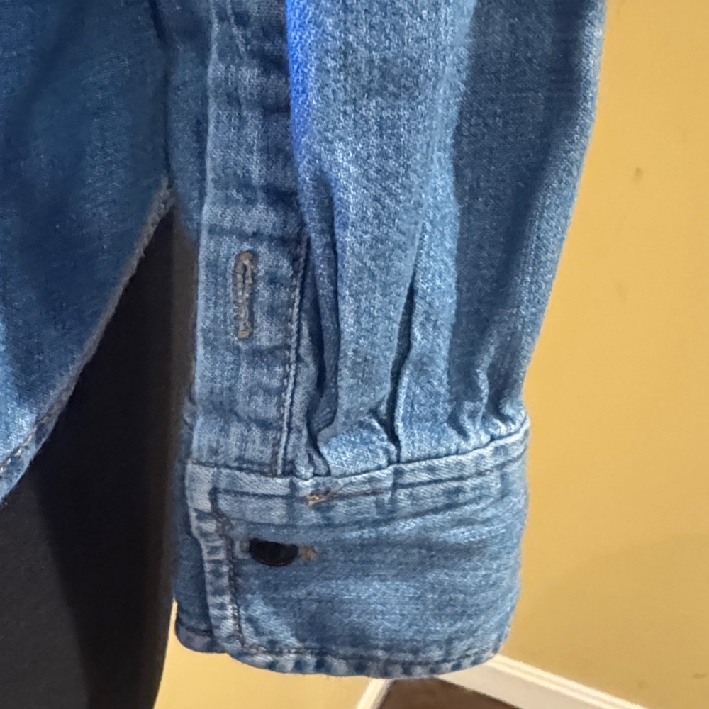 J. Crew Popover Chambray Button Front Pocket Causal Top - Picture 7 of 11
